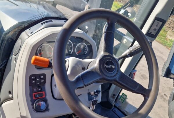 2018 Valtra N174 – Bild 4