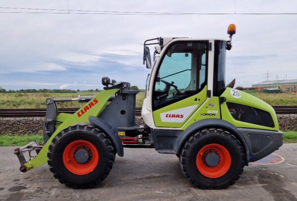 2018 Claas Torion 639