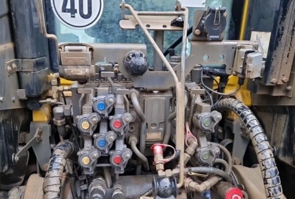 2017 Fendt 828 VARIO 4WD – Bild 5